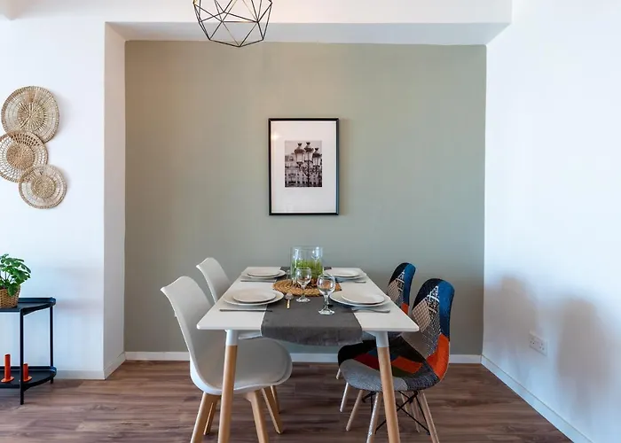 Bianca 2-Bedroom Apartment In Larnaca